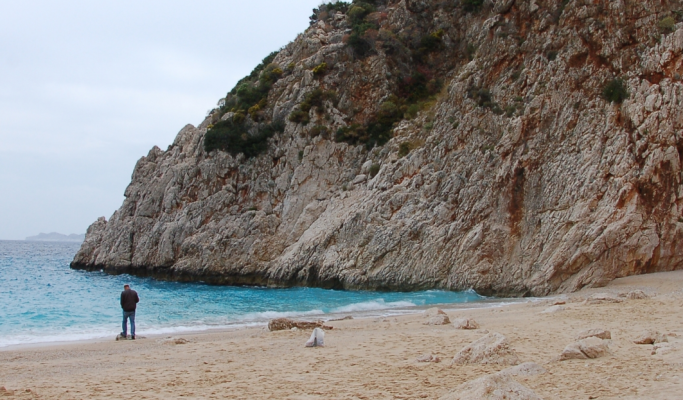 Bãi biển Antalya có gì hấp dẫn? Top bãi biển đẹp nhất không thể bỏ lỡ 12 bai bien Kaputas tho nhi ky 1