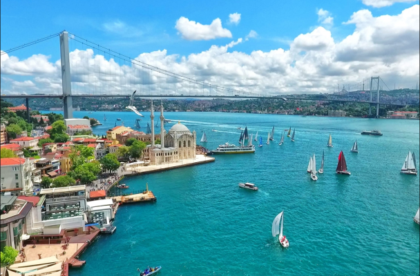 Du ngoạn eo biển Bosphorus – Trải nghiệm không thể bỏ lỡ khi du lịch Istanbul 4 eo bien Bosphorus