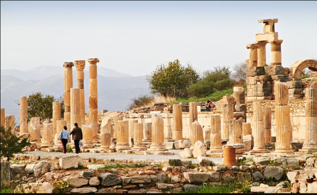 Thành cổ Ephesus – Kỳ quan La Mã cổ đại nổi bật nhất Thổ Nhĩ Kỳ 4 thanh co Ephesus